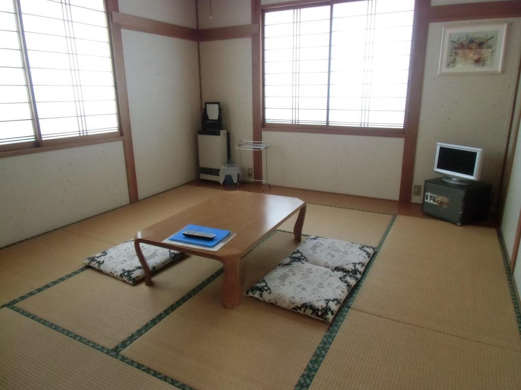 Villa South Fuji Нодзаваонсен Экстерьер фото